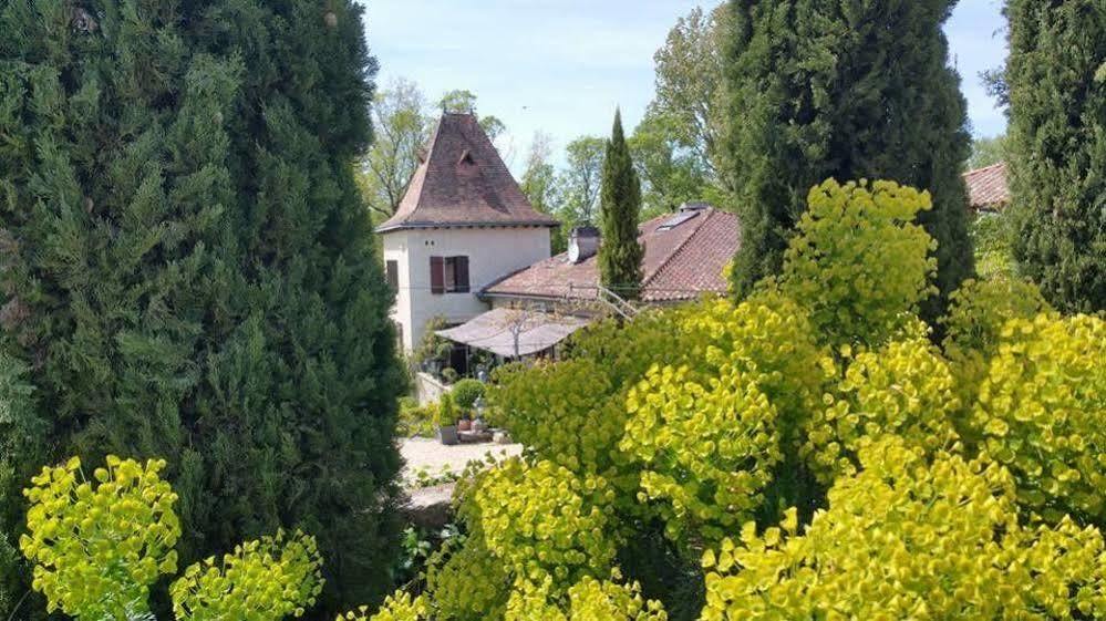 Moulin Rouhaud Hotel Montboyer Buitenkant foto